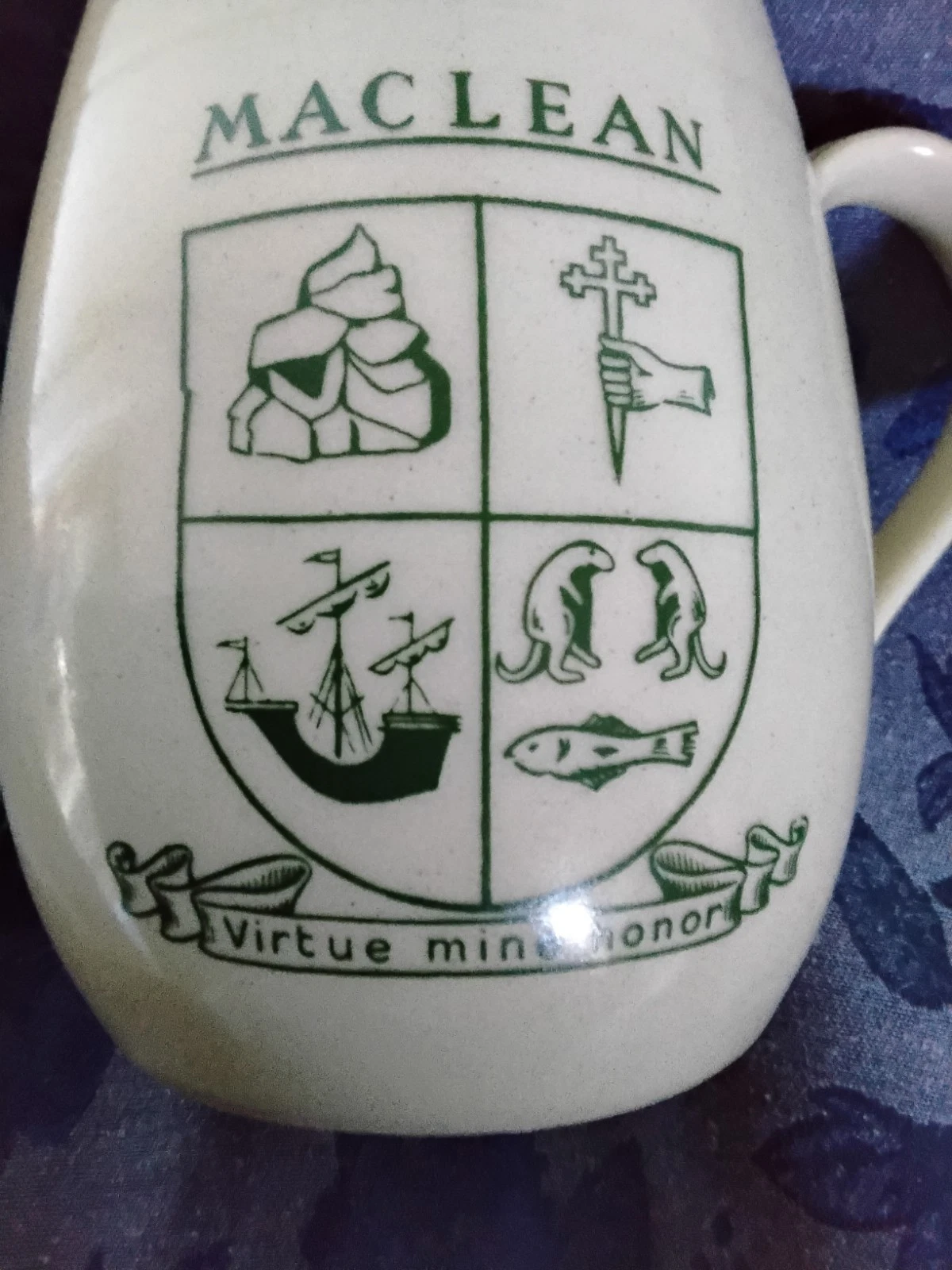 Beige/oatmeal glaze with MacLean clan crest tankard