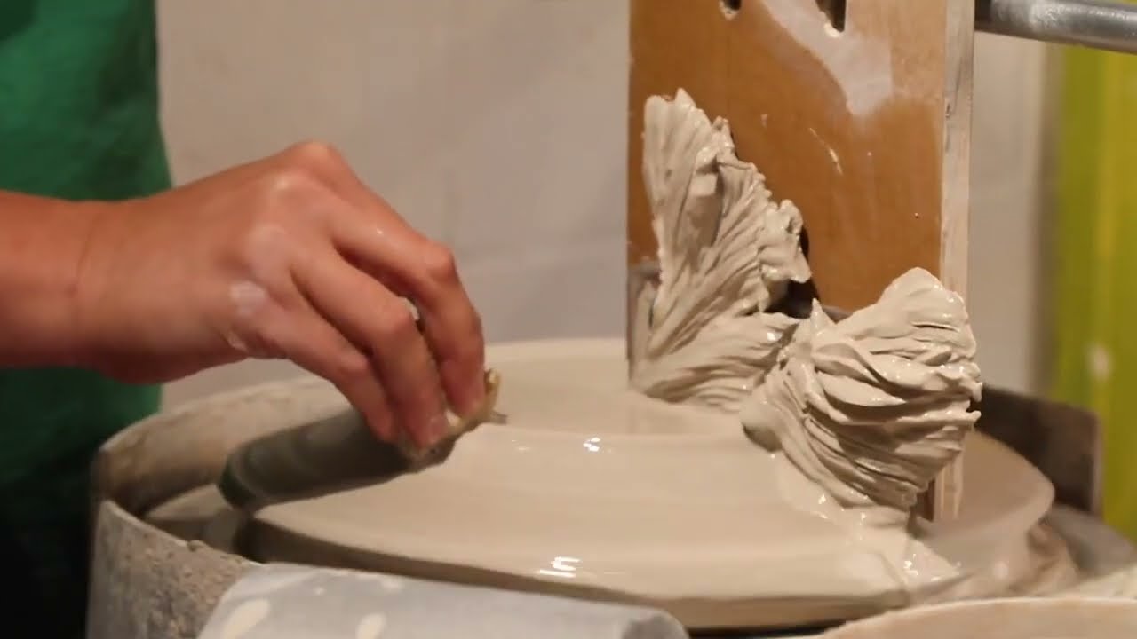 Using a jigger to make a plate